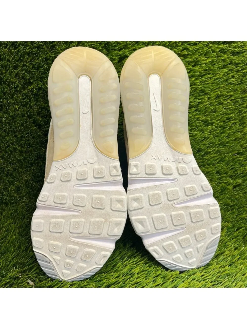 Nike Air Max 2090 C/S Womens Size 6.5 White Athletic Running Shoes Sneakers